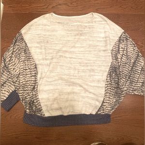 Women’s sweater
